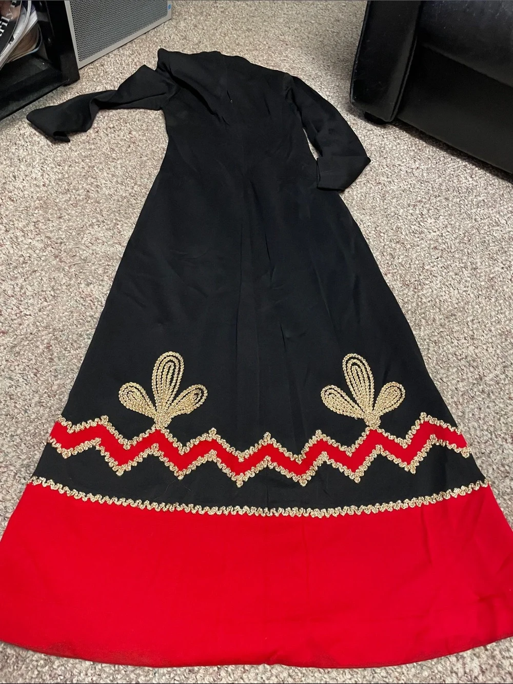 Vintage 60s/70s Black/Red/gold ribbon Maxi gown Dress - Women's Long Sleeve - Picture 9 of 10
